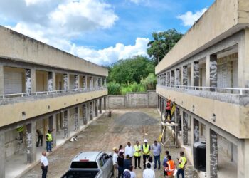 MINERD e Infraestructura Escolar desarrollan jornada de intervención y rehabilitación de centros educativos en Duarte y Hermanas Mirabal