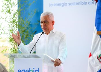 Junto a la vicepresidenta Raquel Peña senador Ricardo de los Santos entrega importantes obras en Sánchez Ramírez