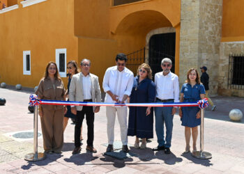 Turismo inaugura la restauración de 15 fachadas patrimoniales en la Ciudad Colonial.  