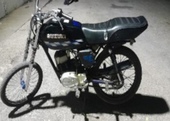 Policía Nacional apresa en flagrante delito a dos personas por robo en Barahon