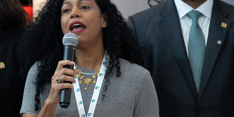Banreservas inaugura exposición “Melissa 20, Momentos” en Top Resa 2025