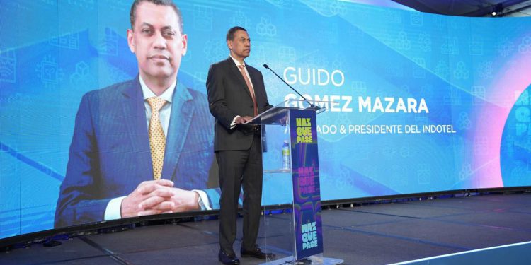 Guido Gómez Mazara insta a jóvenes a prepararse en profesiones STEM para suplir demanda del mercado