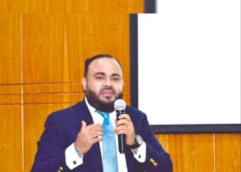 Starling Mirambeaux cuestiona la mala inversión del gobierno del PRM e inoperancia en caso SENASA