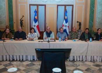 Presidente Abinader dispone para este viernes suspensión de la docencia en todo el país y de las labores en las provincias en alerta roja