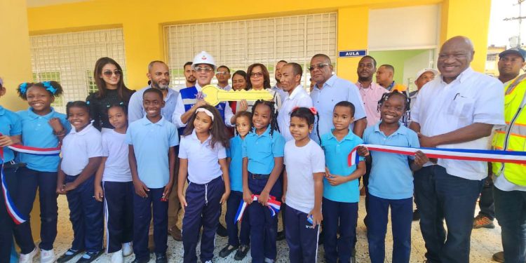 Infraestructura Escolar entrega nuevos centros educativos iniciales en Bayaguana