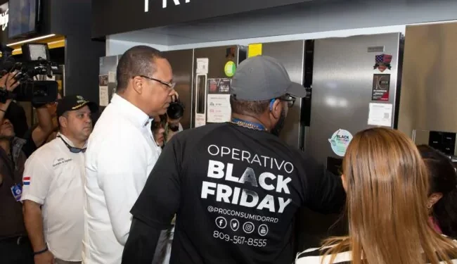 Pro Consumidor certifica transparencia en los precios ofertados durante el Black Friday 2025