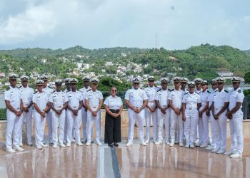 Armada Dominicana continúa crucero formativo “Otoño 2025” con escala oficial en Samaná