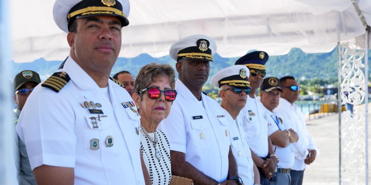 Armada Dominicana fortalece presencia naval y protocolar con arribo del Crucero de Instrucción a Puerto Plata
