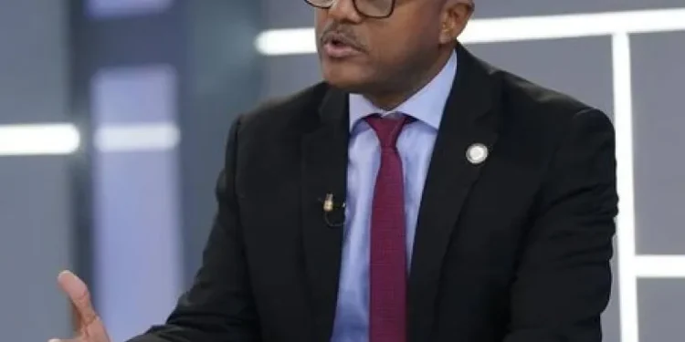 Proclaman al Dr. Luis Peña Núñez como nuevo presidente del Colegio Médico Dominicano en medio de tensiones gremiales
