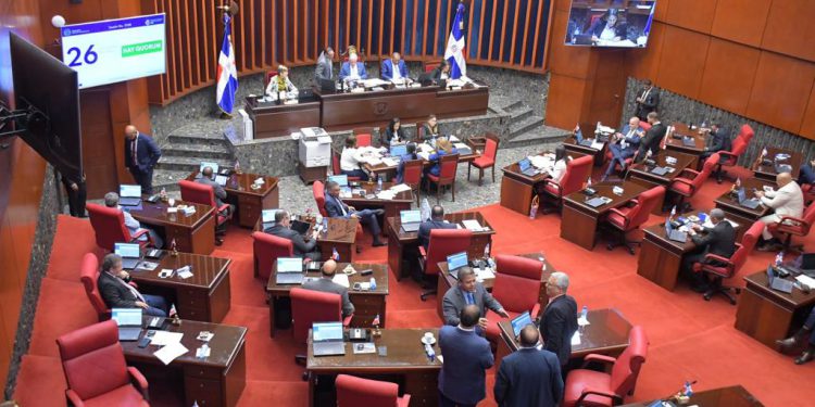 Legisladores reclaman acciones firmes para erradicar la narcopolítica en República Dominicana