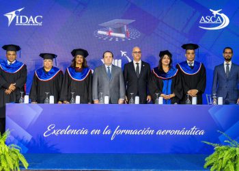 ASCA gradúa a 37 nuevos profesionales y continúa fortaleciendo el sector aeronáutico dominicano