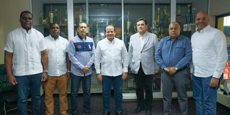 PRESIDENTE DE ABADINA DESTACA APOYO DEL MINISTRO JOSÉ IGNACIO PALIZA EN MOMENTOS CLAVE DEL TBS DISTRITO