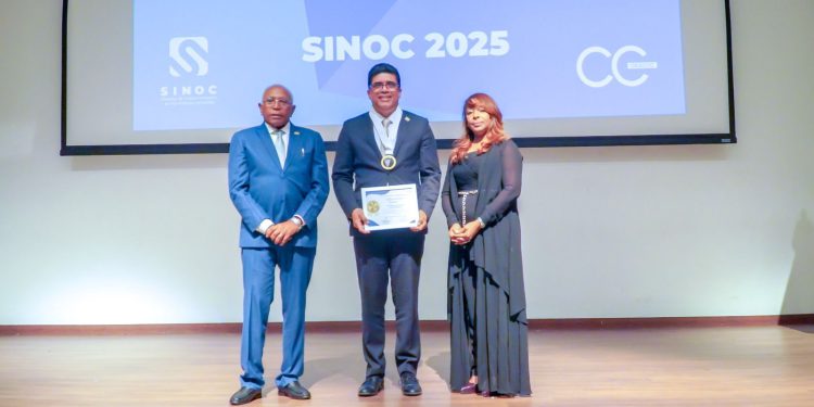 Ayuntamiento de Santo Domingo Este recibe reconocimiento nacional por transparencia y buenas prácticas contables
