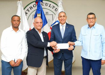 Seguros Reservas impulsa la preservación histórica de San Pedro de Macorís con importante donativo para evaluación del antiguo edificio de la UCE