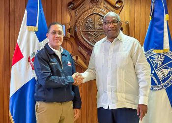 infraestructura escolar y uasd firman acuerdo para impulsar programa de pasantías en ingeniería el convenio integrará a egresados de ingeniería y arquitectura