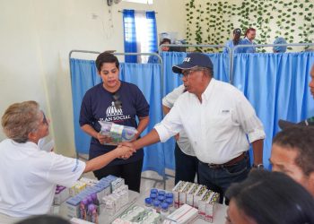 DASAC desarrolla jornada integral en Santo Domingo Este en apoyo a familias vulnerables
