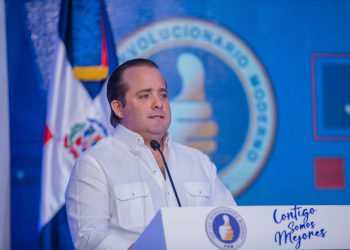 Paliza afirma que la reelección presidencial es un tema cerrado y que Abinader respetará los límites constitucionales