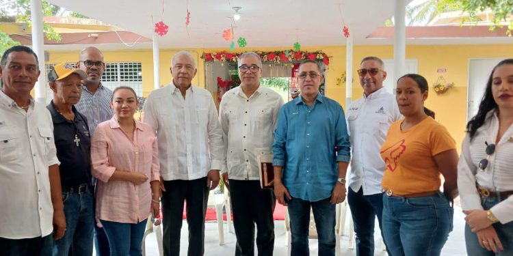 INFRAESTRUCTURA ESCOLAR INTERVIENE TRES CENTROS EDUCATIVOS EN MOCA CON EL PLAN “NAVIDAD EN LAS AULAS 24/7