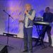 Peter Price abre el festival con una presentación que marca el inicio del espectáculo