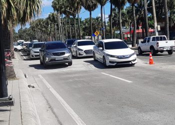 Instalación de muro reductor de velocidad en el Malecón genera amplio debate ciudadano