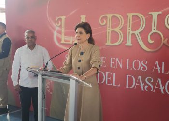 Coloración verde en la presa de Hatillo despierta alertas ambientales en Sánchez Ramírez