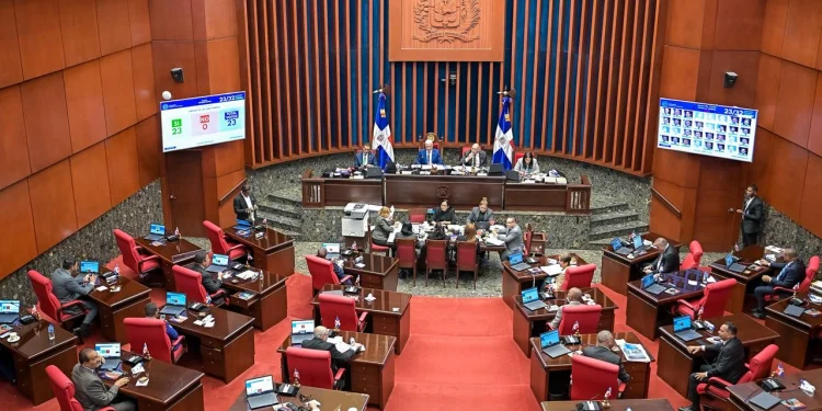 Congresistas llaman a profundizar investigaciones tras decisiones judiciales en proceso vinculado a SeNaSa