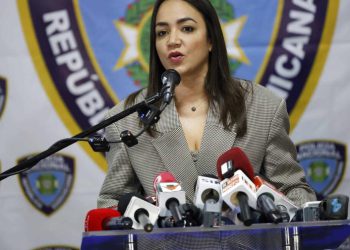 El Ministerio Interior y Policía anuncia horarios especiales para expendio de alcohol durante la Navidad