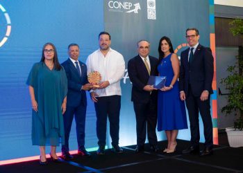 BANRESERVAS RECIBE RECONOCIMIENTO NACIONAL POR SU PROGRAMA “FOMENTA PYMES”, DESTACADO COMO MODELO DE NEGOCIO