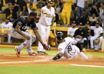 Águilas Cibaeñas consolidan liderazgo tras vencer 4-1 a los Leones y alcanzar 25 triunfos
