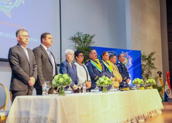 IPES gradúa a más de 250 integrantes de la Policía Nacional en programas de formación y especialización