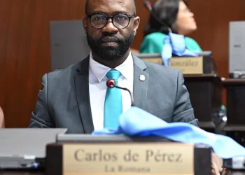 Congresistas piden profundizar investigaciones tras arrestos de exfuncionarios de SeNaSa