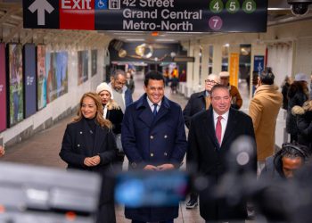 REPÚBLICA DOMINICANA DESPLIEGA COLORIDA CAMPAÑA TURÍSTICA EN GRAND CENTRAL DE NUEVA YORK