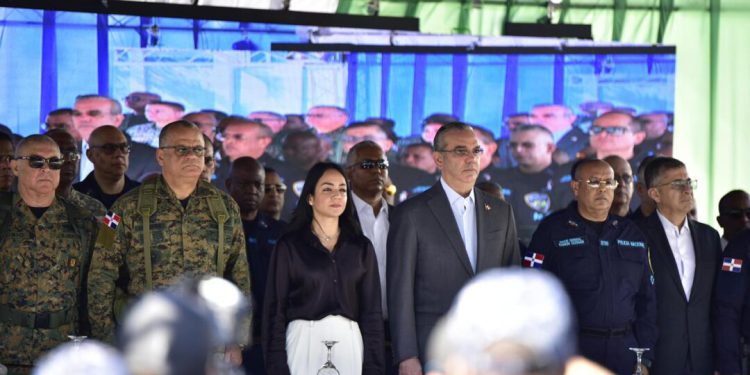 GOBIERNO DESPLIEGA MÁS DE 27 MIL AGENTES CON LA OPERACIÓN “NAVIDAD CON GARANTÍA DE PAZ 2.0” PARA FORTALECER LA SEGURIDAD CIUDADANA