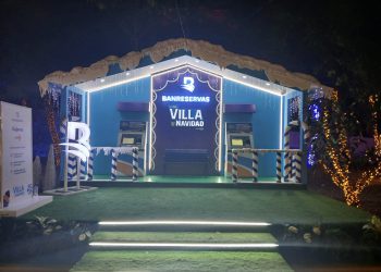 PRESIDENTE ABINADER DEJA ABIERTA LA “VILLA NAVIDAD 2025” EN EL CENTRO OLÍMPICO