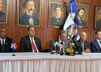 Instituto Duartiano expresa preocupación por autorización a fuerzas militares extranjeras en aeropuertos del país