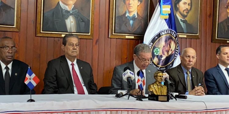 Instituto Duartiano expresa preocupación por autorización a fuerzas militares extranjeras en aeropuertos del país