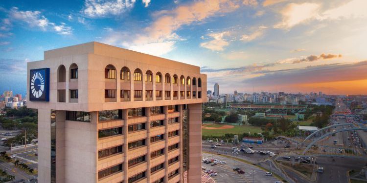 Banco Popular es reconocido por su liderazgo en inclusión financiera según evaluación oficial