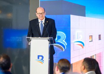 Banreservas fortalece vínculos con la prensa en desayuno celebrado en FITUR 2026