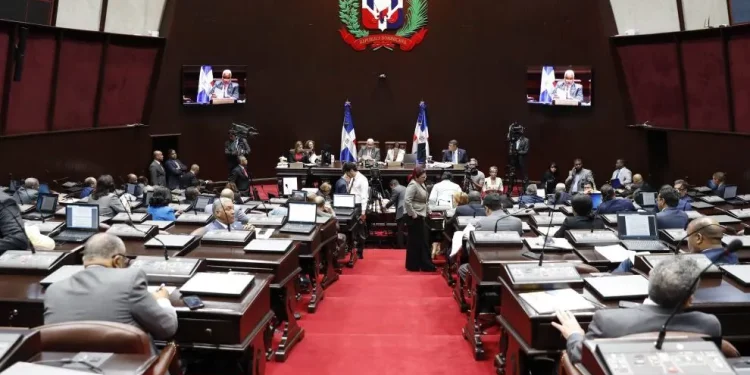 Legisladores responden a denuncia del Episcopado Dominicano sobre la corrupción y sus efectos en la salud y la sociedad