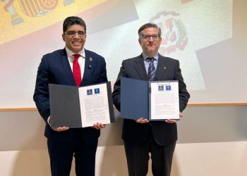 Alcaldía de Santo Domingo Este y Spain Business School firman acuerdo de cooperación académica en Madrid