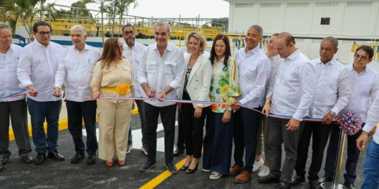 Abinader inaugura la Planta de Tratamiento de Agua Potable Noriega I y el Sistema de Abastecimiento Don Jaime