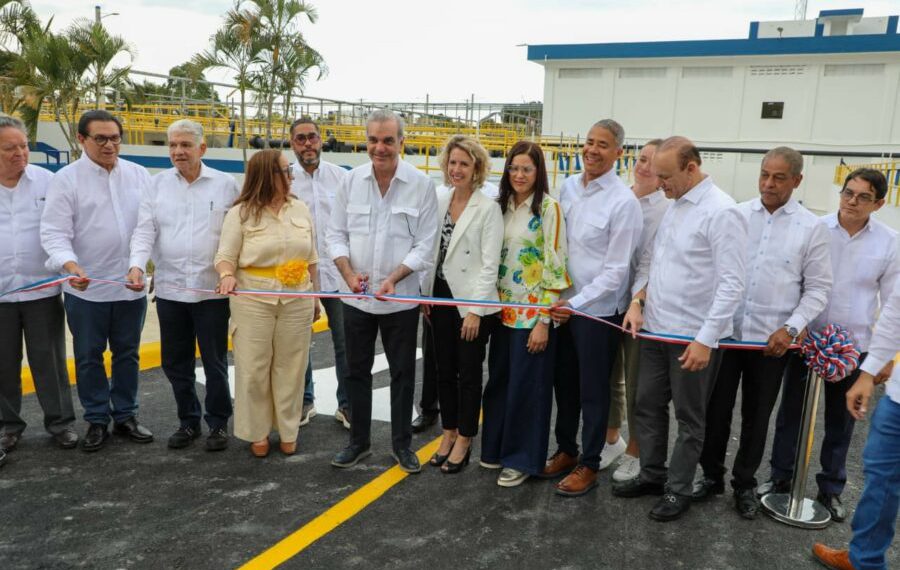 Abinader inaugura la Planta de Tratamiento de Agua Potable Noriega I y el Sistema de Abastecimiento Don Jaime
