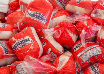 Inespre anuncia la venta de cerca de 2 millones de libras de pollo a 55 pesos