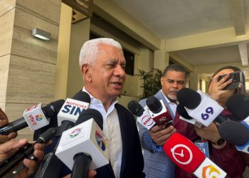 Senador Ricardo de los Santos expresa preocupación por hallazgos de contaminación en la presa de Hatillo