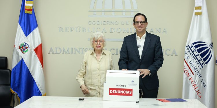 El MAP recibe buzón de denuncia ciudadana impulsado por la DIGEIG