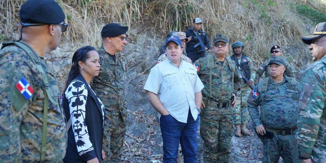Ministros de la Presidencia y de Defensa realizan recorrido fronterizo en la zona norte para fortalecer seguridad y desarrollo comunitario