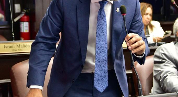 Diputado Juan José Rojas reintroduce proyecto de ley que propone crear el Ministerio de la Familia y fusionar los ministerios de la Mujer y la Juventud