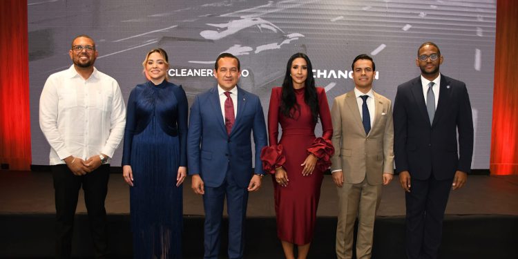 Cleaner Studio Luxury Place realiza lanzamiento a clientes de la nueva generación
