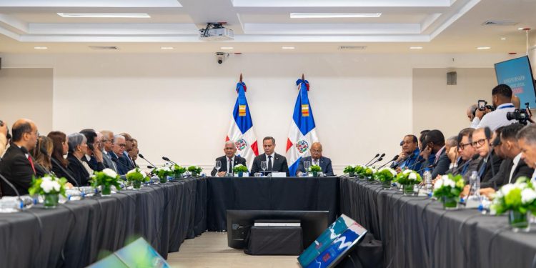 Congreso Nacional y Suprema Corte de Justicia dialogan sobre agenda legislativa y avances en el Poder Judicial