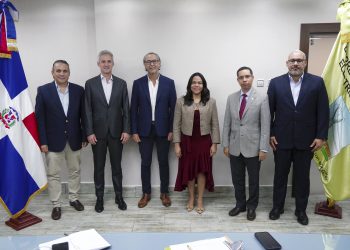 BID y ETED avanzan en estructuración financiera para nuevas inversiones en transmisión eléctrica